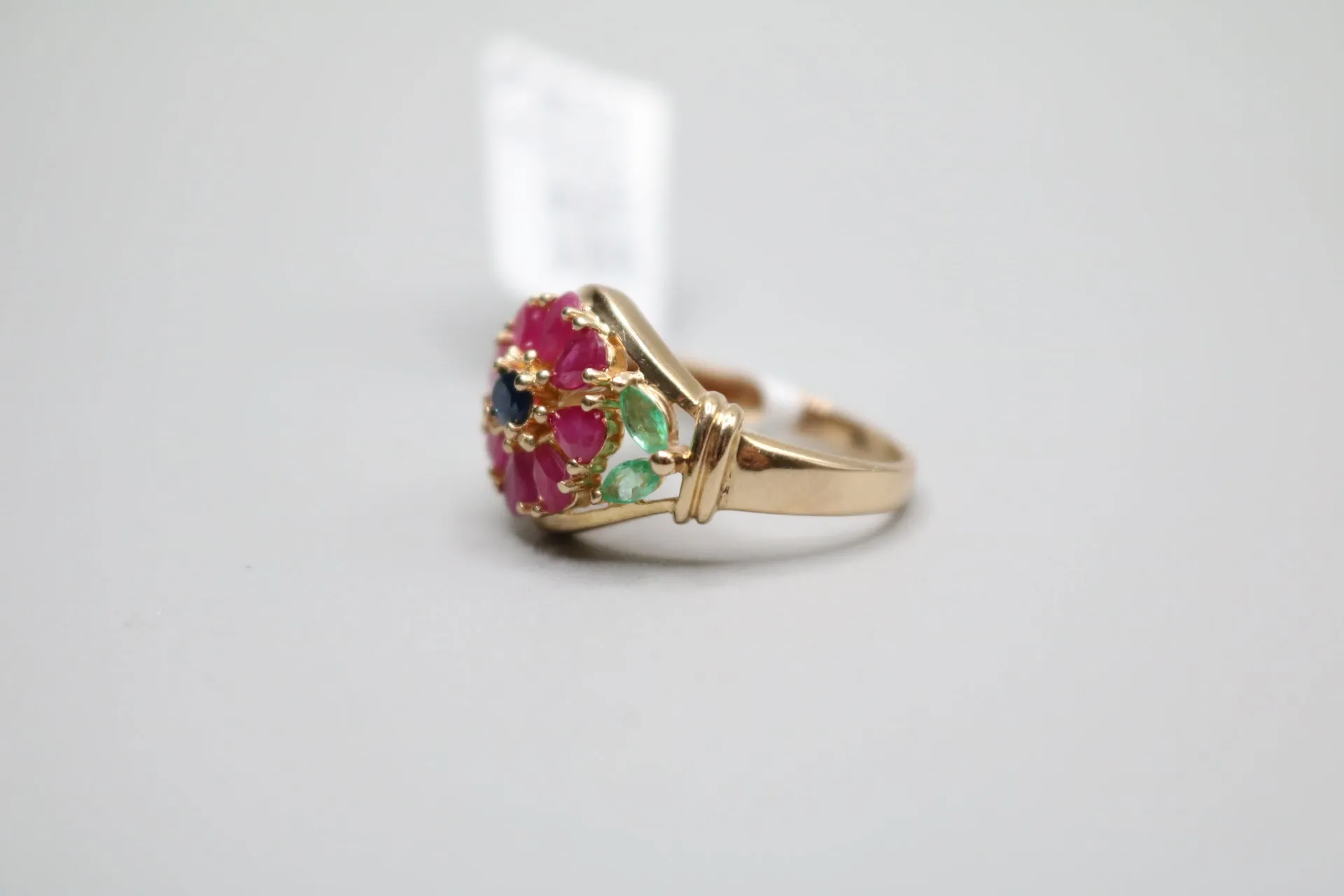 14-Karat Yellow Gold Fancy Colorful Flower Ring Size of 6 3/4