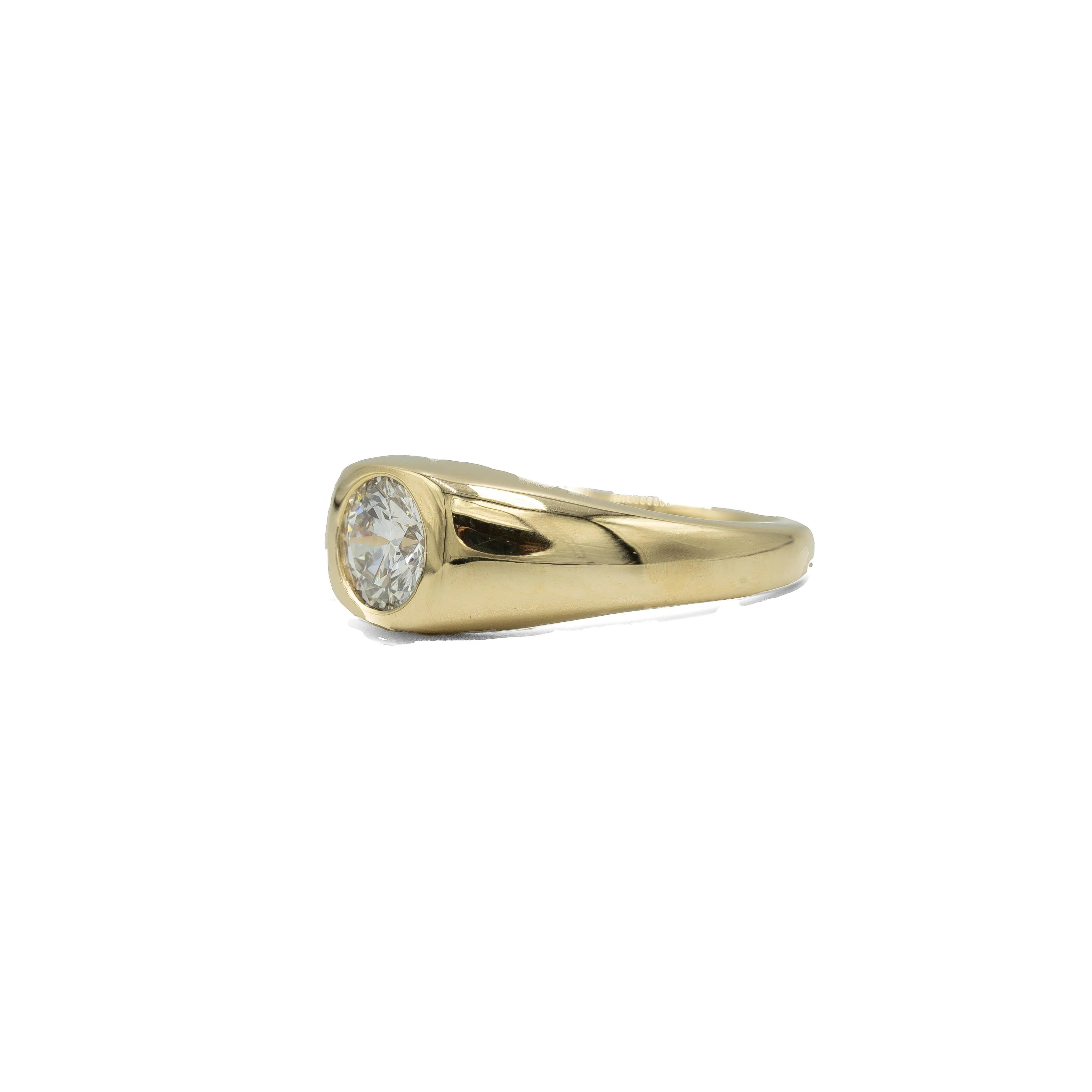 14ky .82ct Round Diamond Signet Ring