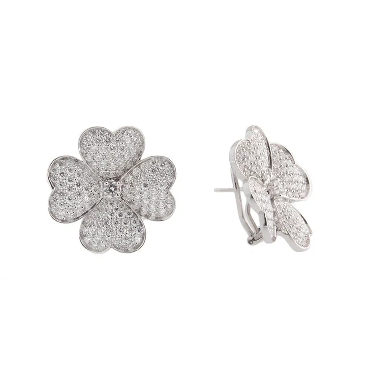 18k White Gold Diamond Flower Earrings