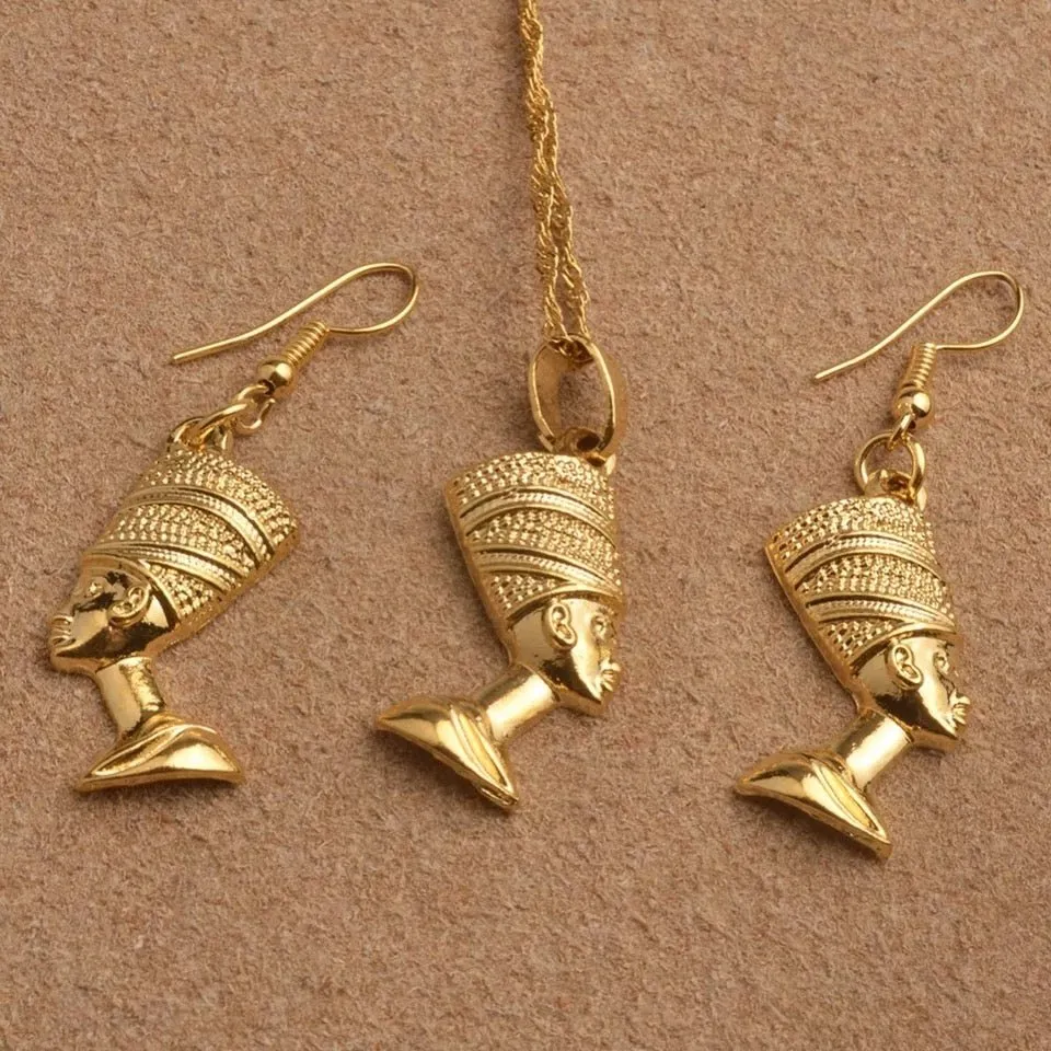 Egyptian Queen Nefertiti Gold Jewelry Set