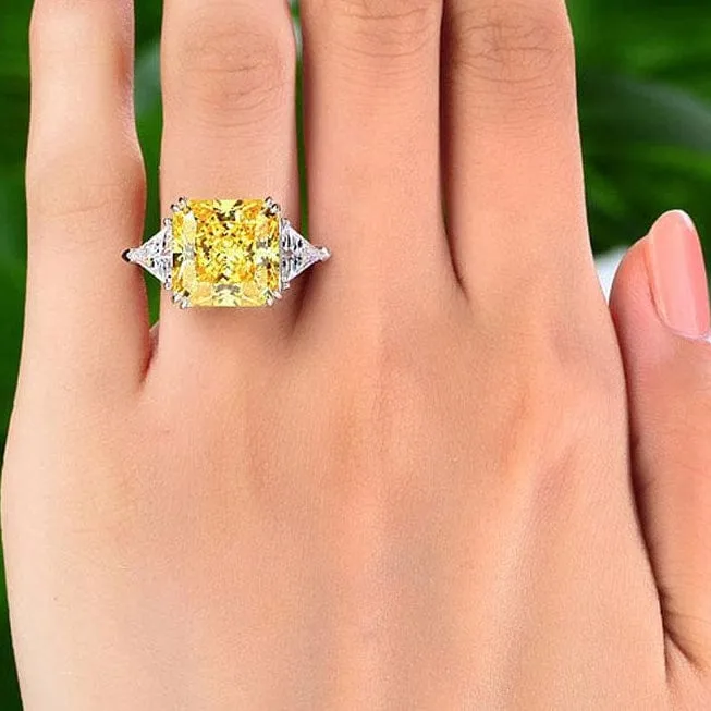 Luxury 8 Carat 925 Sterling Silver Three-Stone Yellow Canary Created Diamante Ring