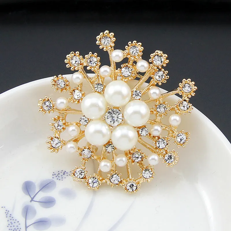 SB052 - Pearl diamond flower brooch