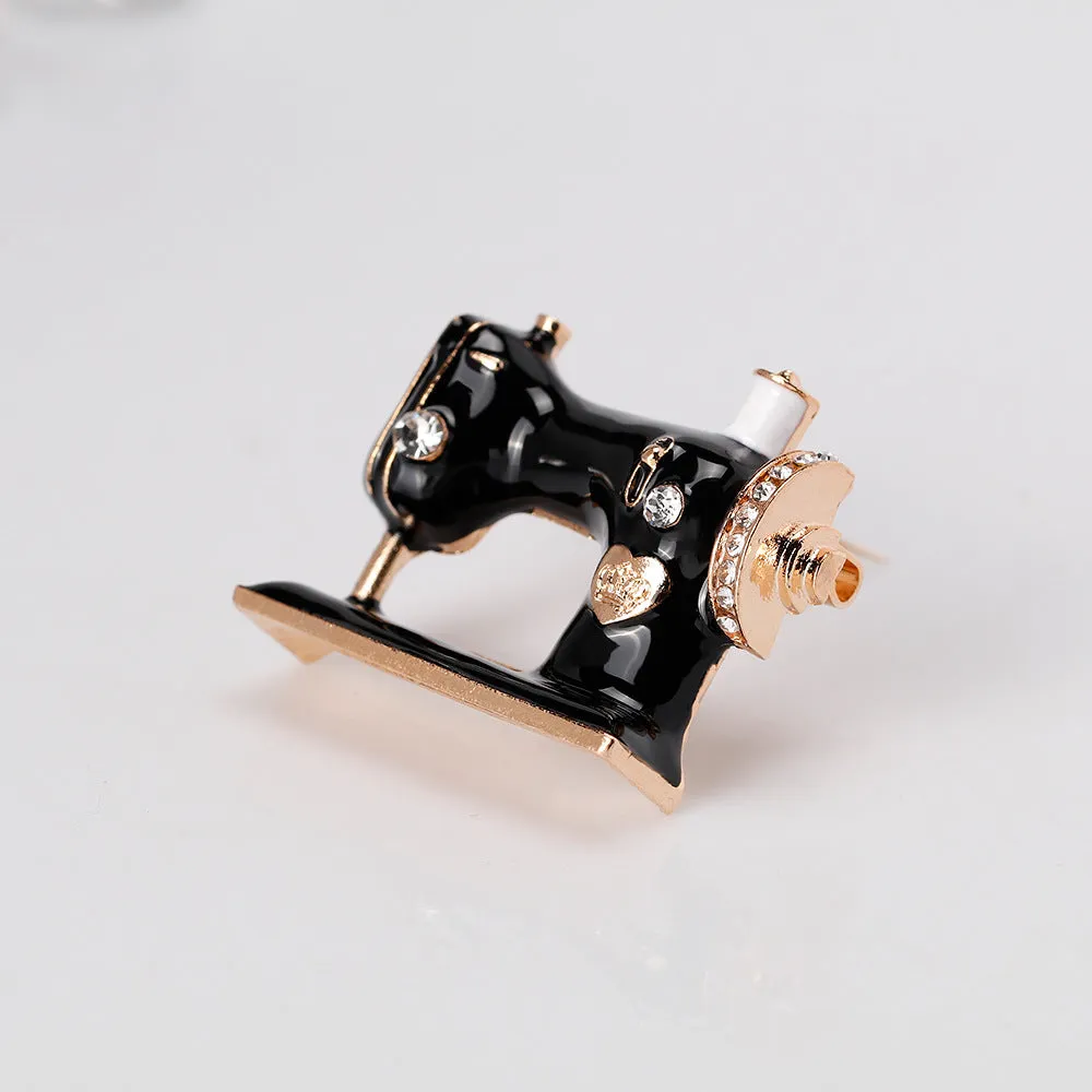 SB312 - Diamond sewing machine brooch