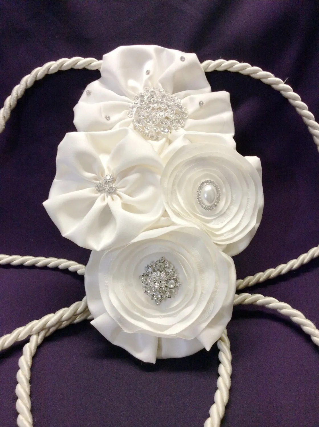 Traditional satin rope lasso/champagne lasso/with blush/dusty rose/champagne flowers and silver diamond brooches/pearls